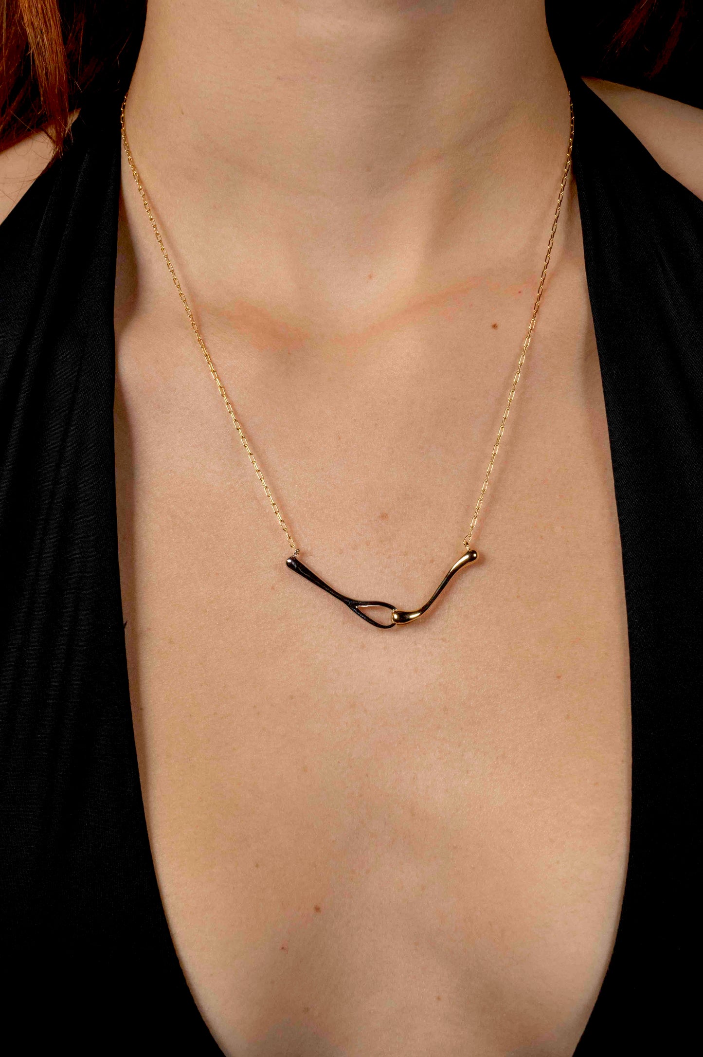 ANNA NECKLACE