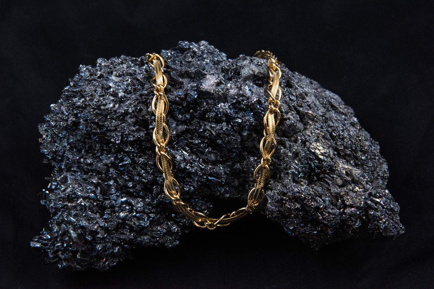 CAMI NECKLACE